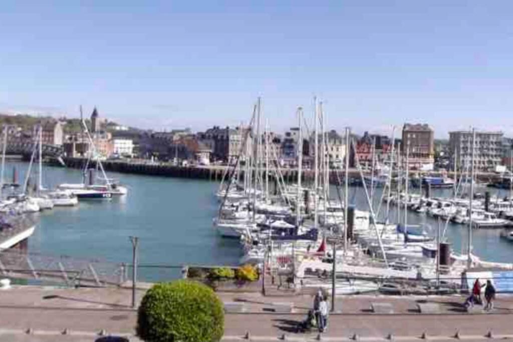 Le Quai 7 4E Lägenhet Dieppe Exteriör bild